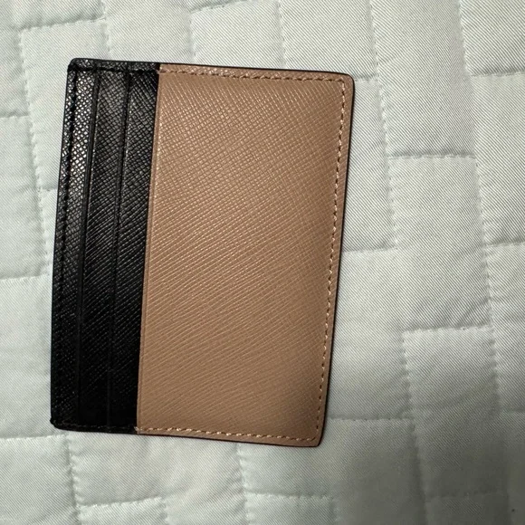 Kate Spade Black and Tan Card Holder - Picture 3 of 3